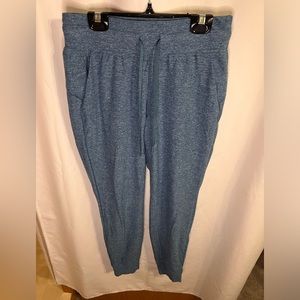 Lululemon Ready to Rulu High-Rise Jogger
Heathered Capture Blue size 6